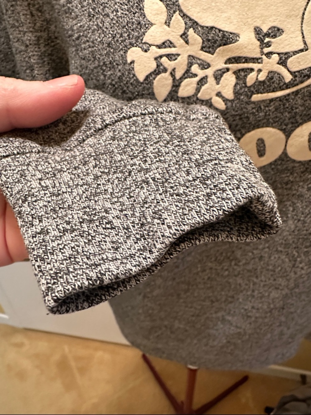 Roots Heather Gray Crewneck with White Logo Women’s - Picture 6 of 10
